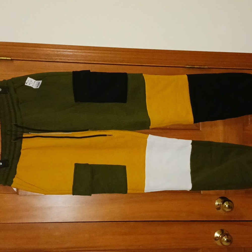 Unique Akira joggers